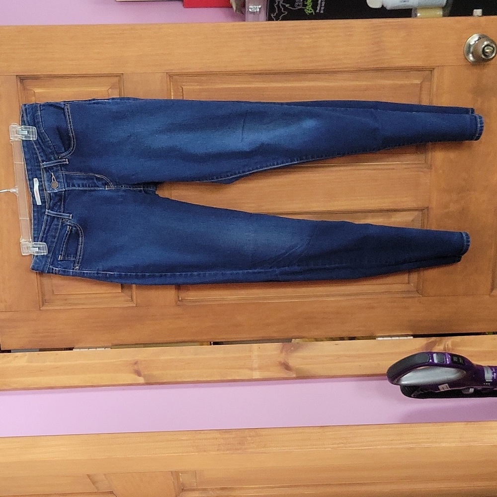 Levis 711 skinny